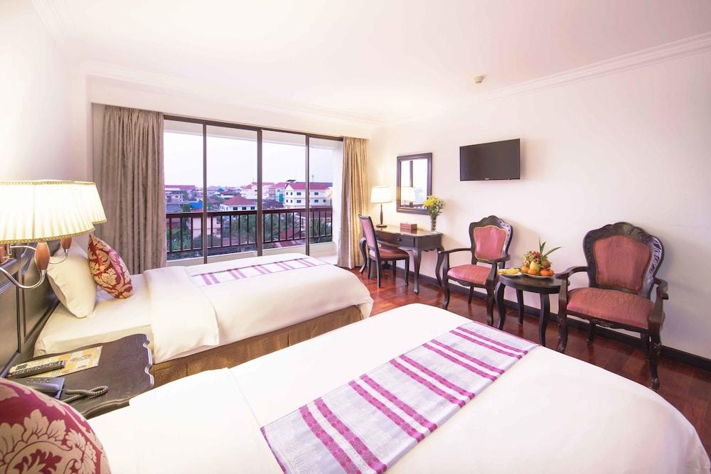 Smiling Hotel Siem Reap Exterior photo